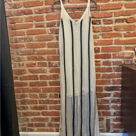 Crochet Maxi Dress - Picture 3 of 4